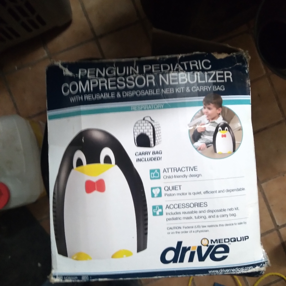 Penguin pediatric nebulizer